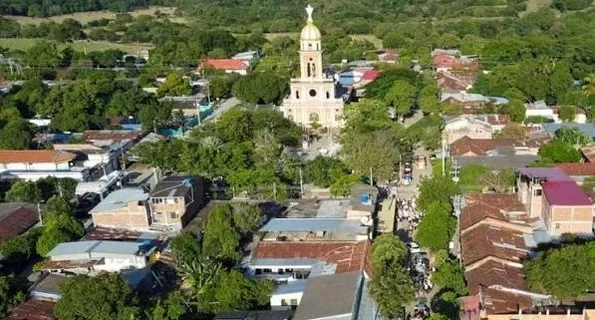 Vista aérea del municipio de Alvarado, Tolima