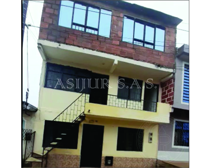 SE VENDE CASA EN BARRIO MODELIA